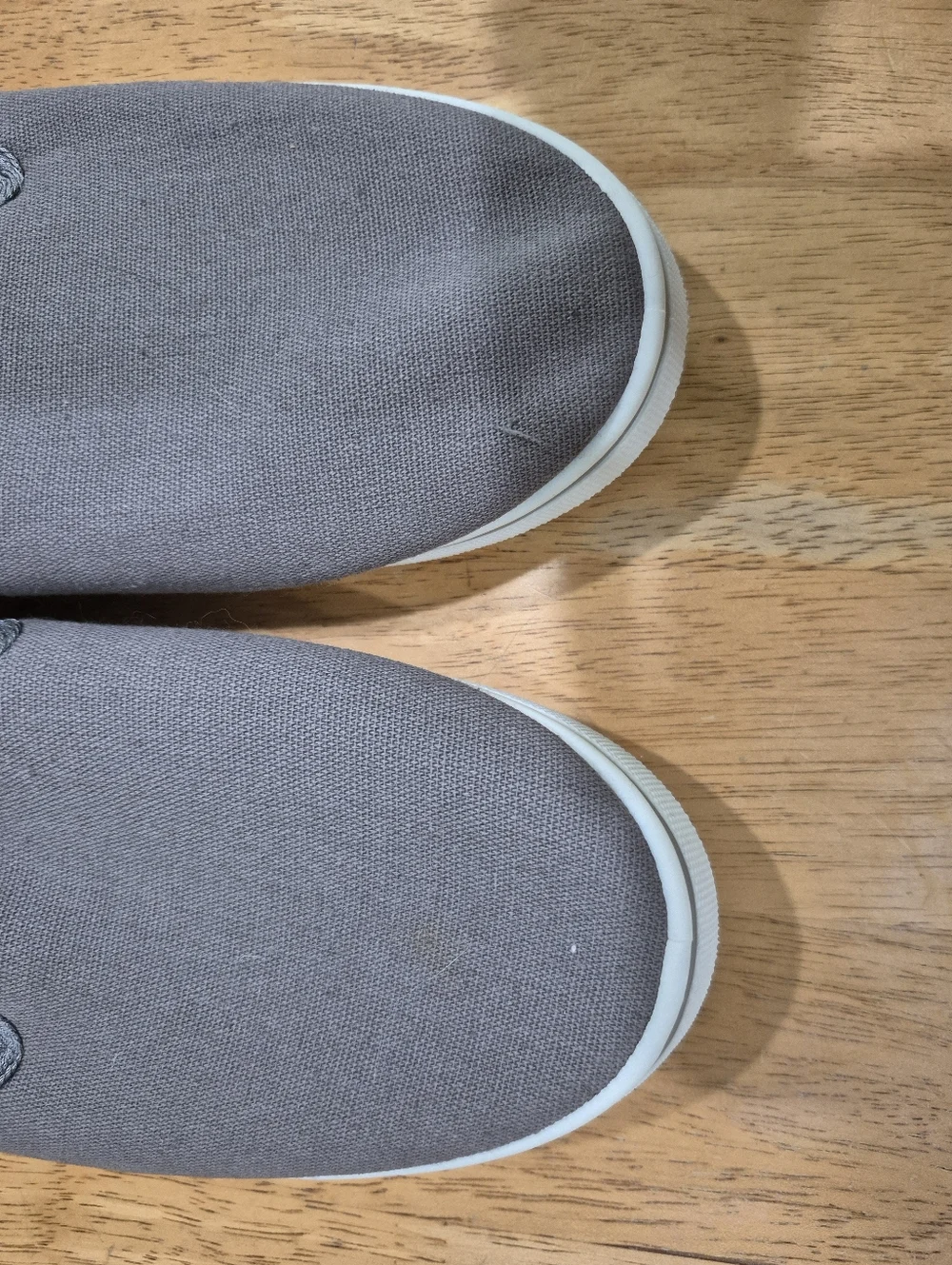 NWT Activ Pro Slip-On Gray And White Canvas Shoes